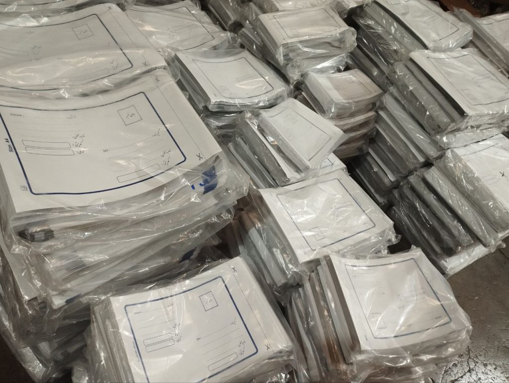 پاکتهای پستی متالایز آماده ارسال