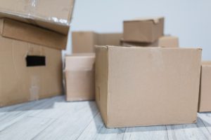 عکسی از چند نوع کارتن پستی