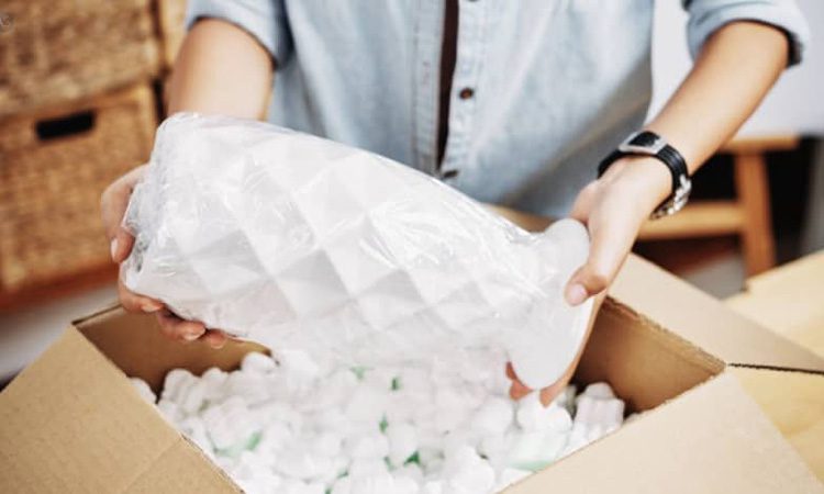 بستهبندی محصولات شکستنی با کارتن پستی مناسب