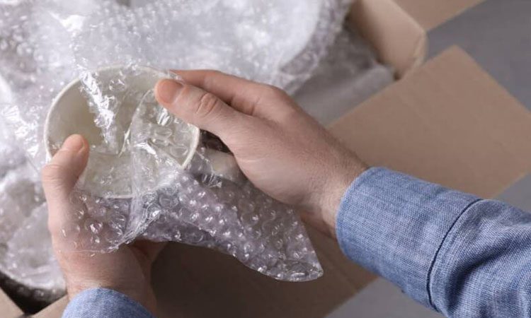 بستهبندی محصولات شکستنی با کارتن پستی مناسب