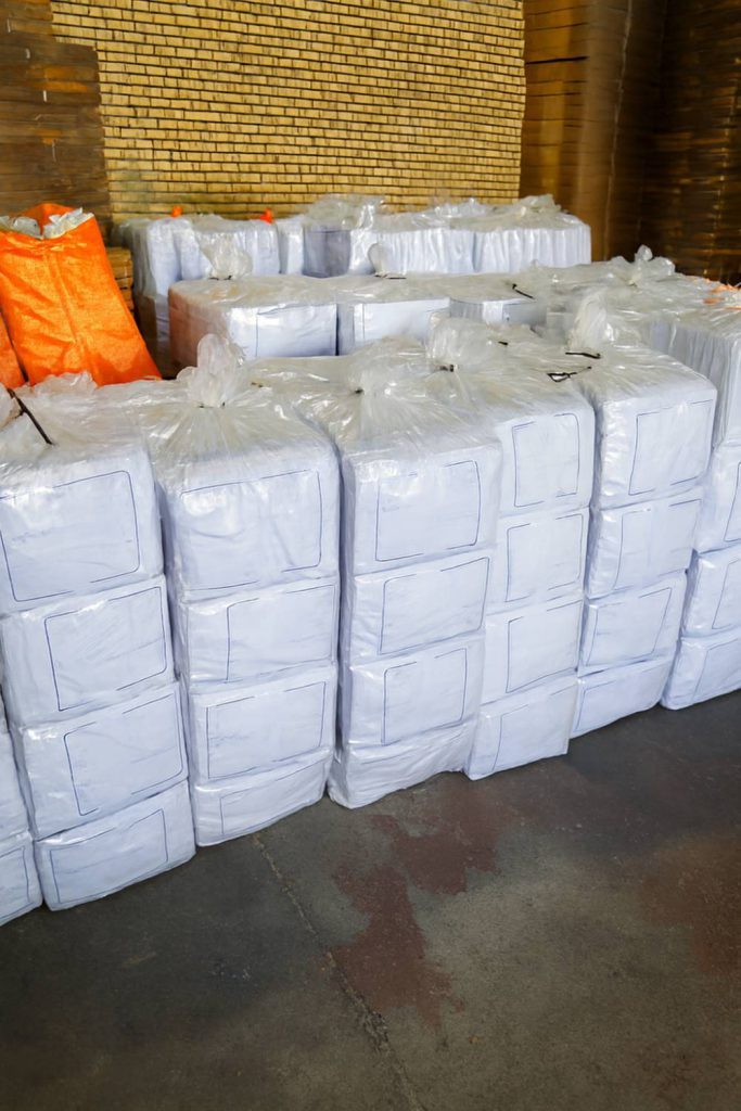 پاکت پستی حبابدار مناسب ارسال لوازم دیجیتال