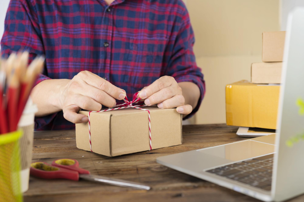 آشنایی با قوانین و مقررات ارسال با کارتن و پاکت پستی در کشورهای مختلف