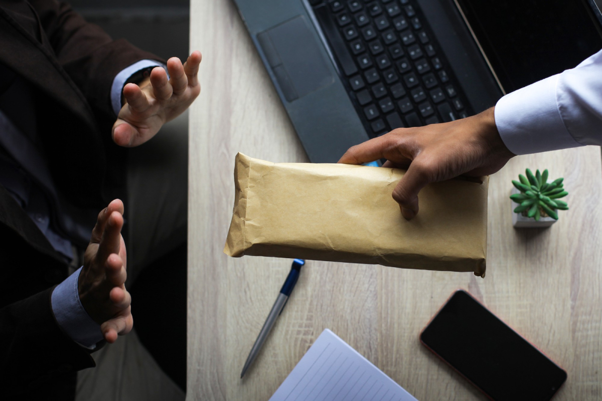 پاکت پستی و تاثیر آن بر تجربه مشتری